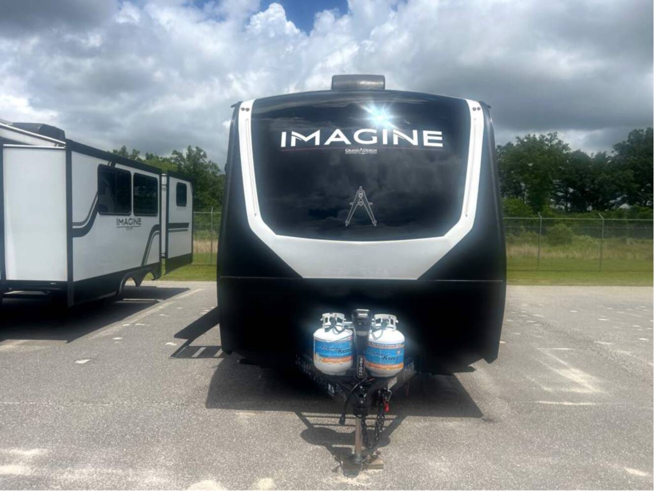 A photo of this 2026 Grand Design Imagine 3210BH