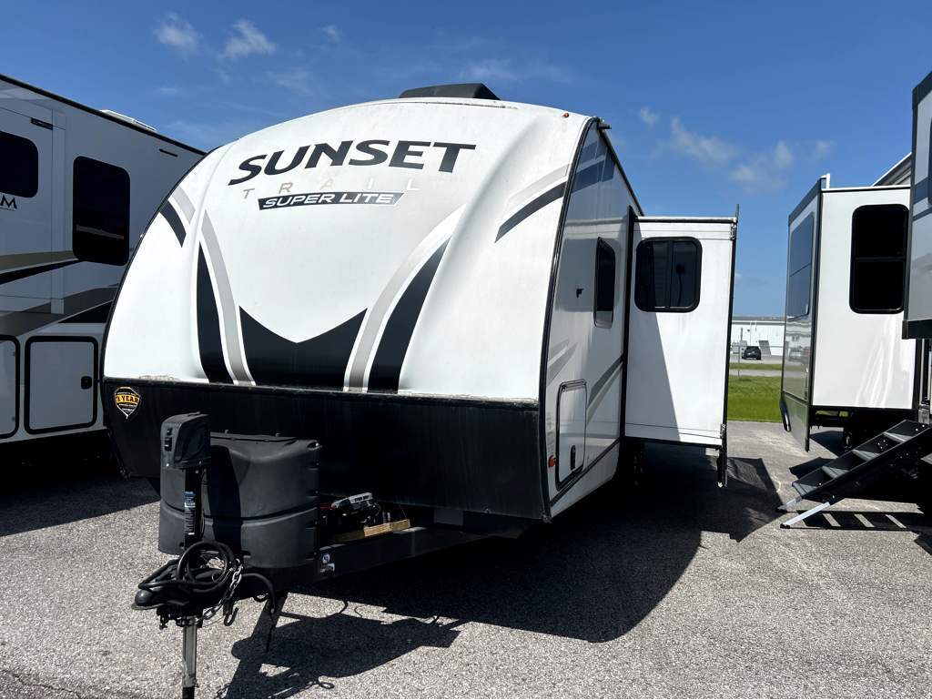 2022 Crossroads Sunset Trail Super Lite SS253RB in breaux bridge LA