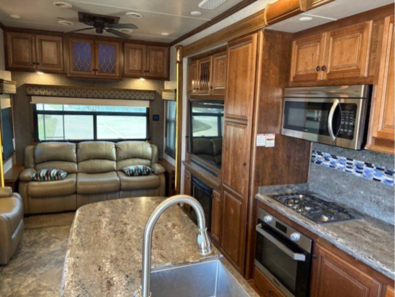 A photo of this 2018 Heartland Landmark 365 LM Newport