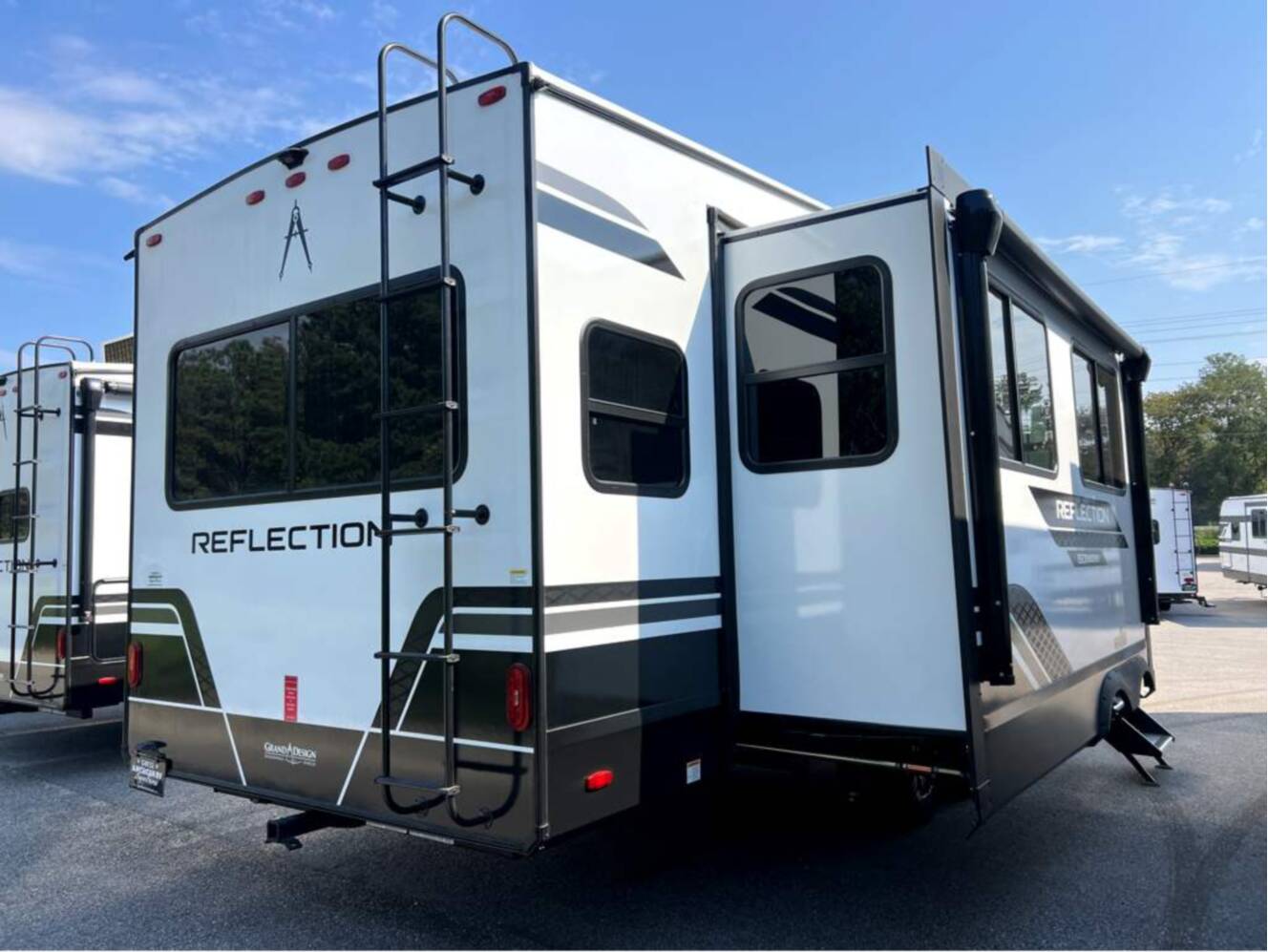 A photo of this 2026 Grand Design Reflection 150 Series 295RL