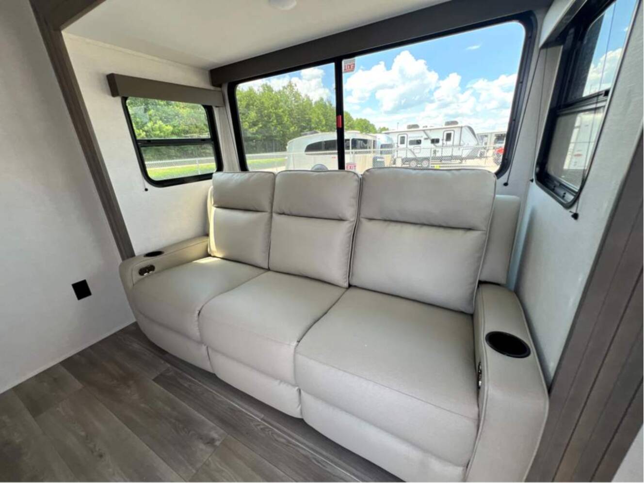A photo of this 2026 Grand Design Transcend XPLOR 20MKX