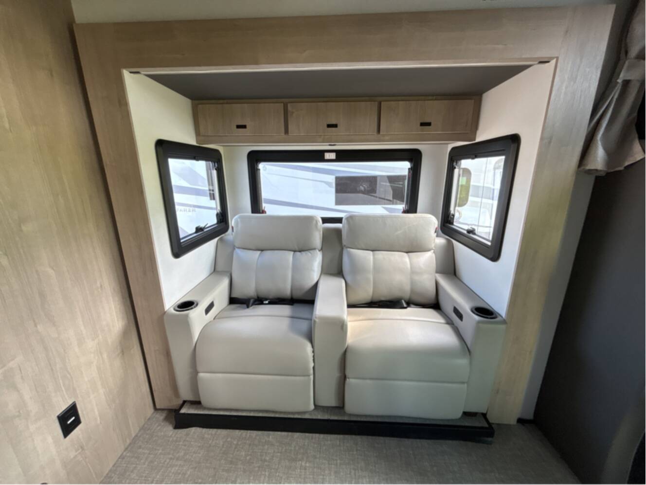 A photo of this 2026 Grand Design Lineage Series M 25TK
