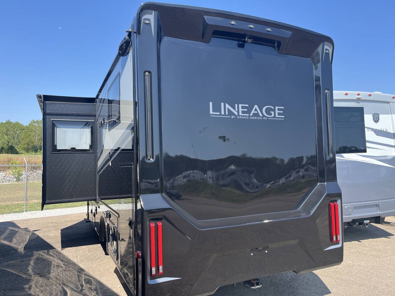 A photo of this 2026 Grand Design Lineage Series M 25TK