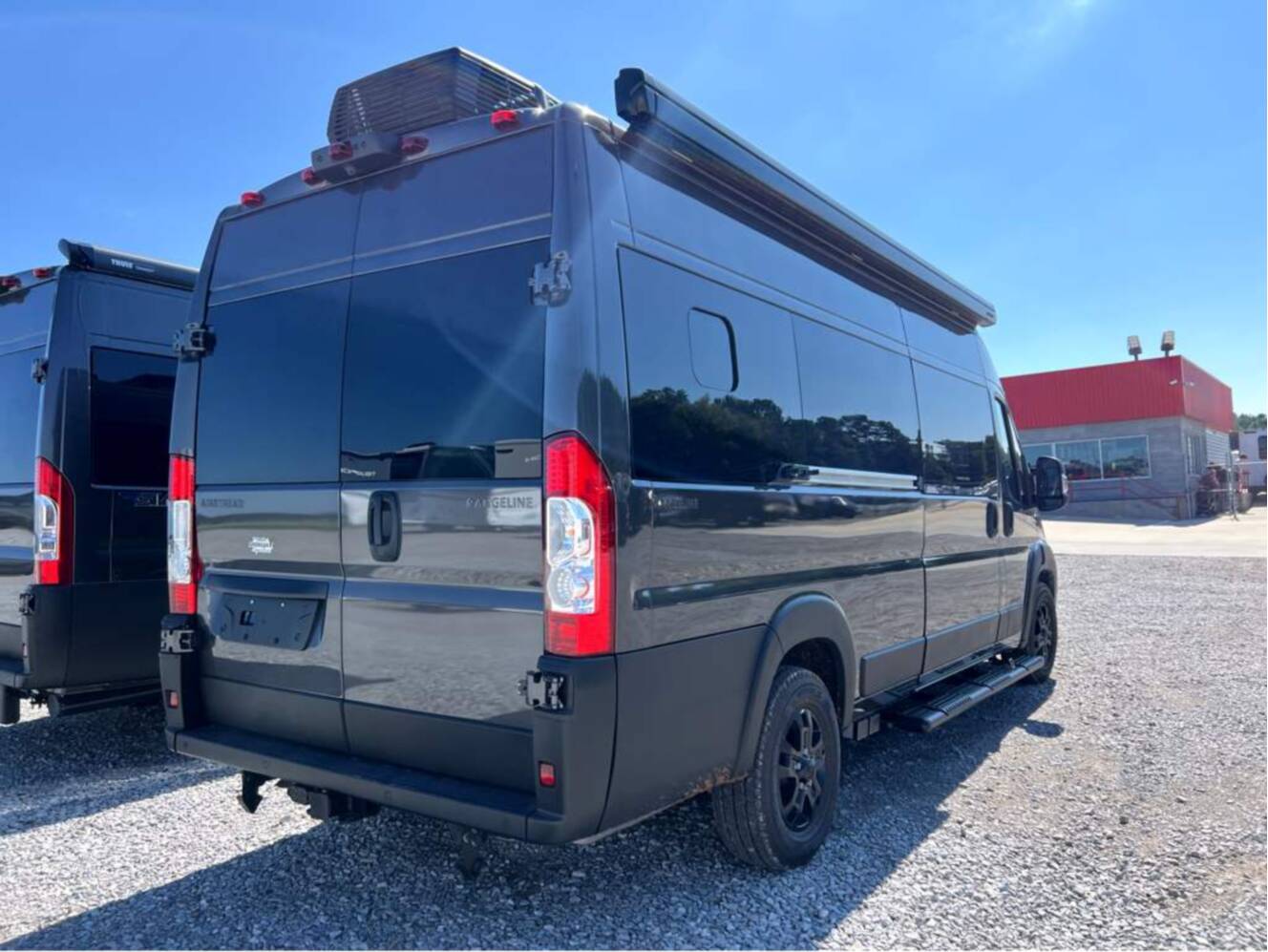 A photo of this 2026 Airstream Rangeline Base