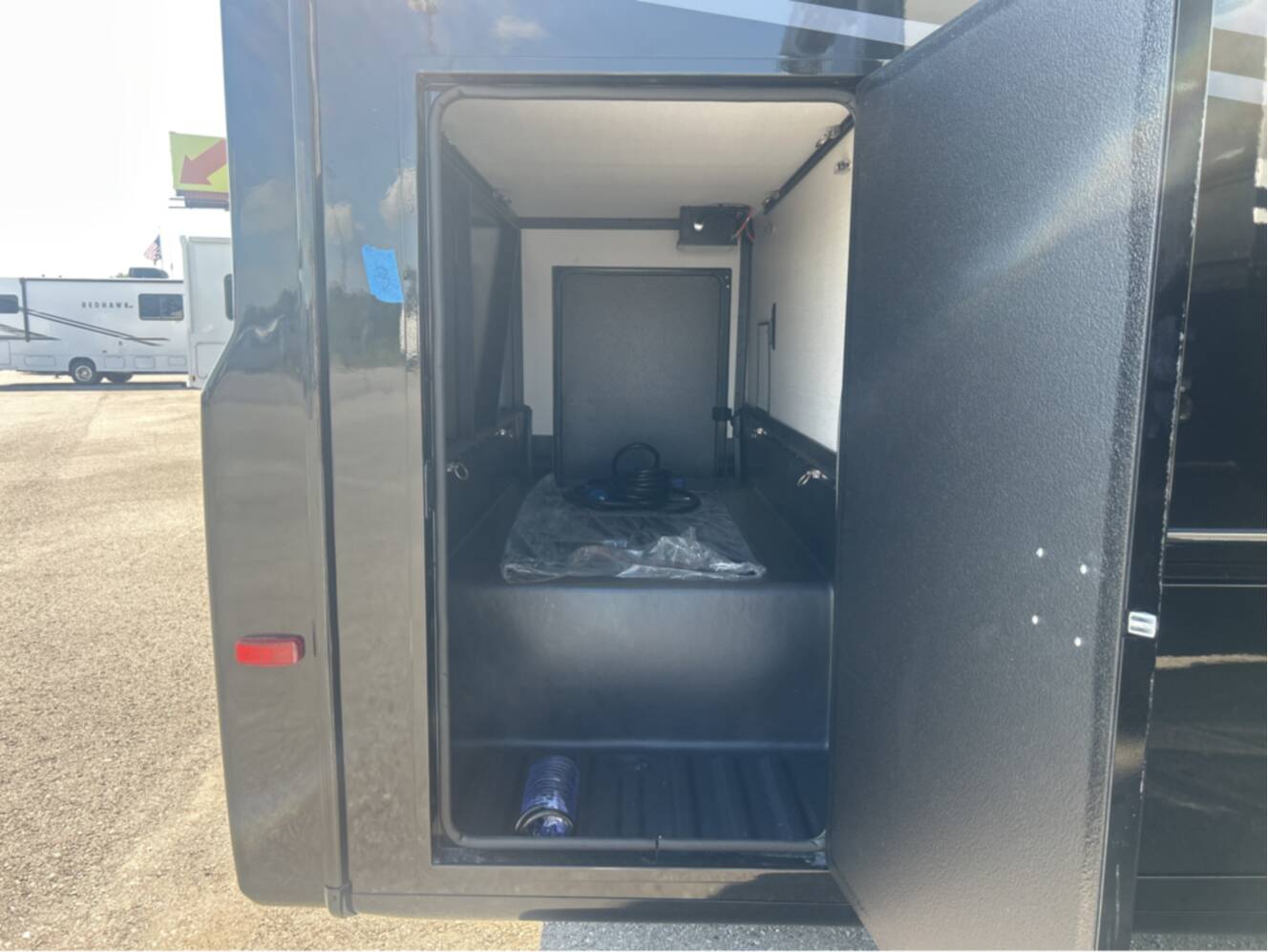 A photo of this 2026 Grand Design Lineage Series M 25TK
