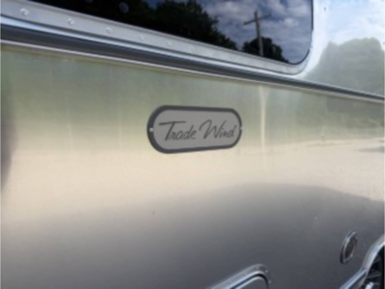 A photo of this 2026 Airstream Trade Wind 23FBT