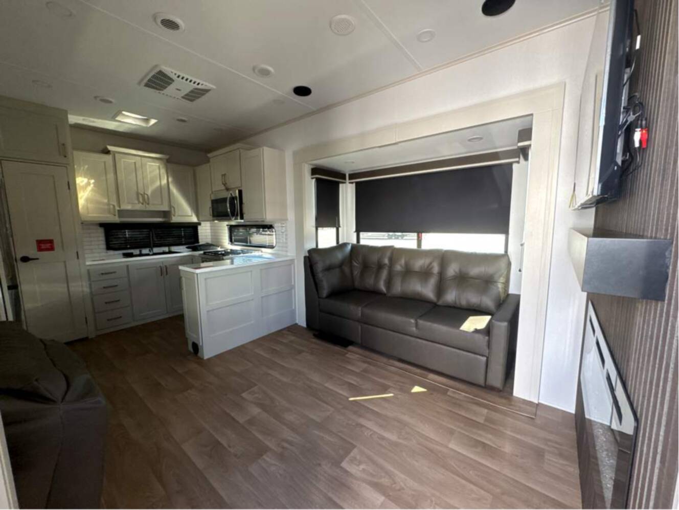A photo of this 2026 Grand Design Influence 3203GK