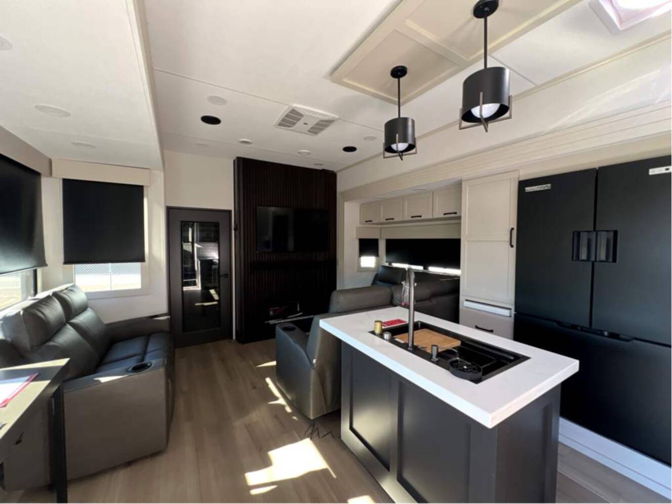 A photo of this 2026 Grand Design Momentum 395MT