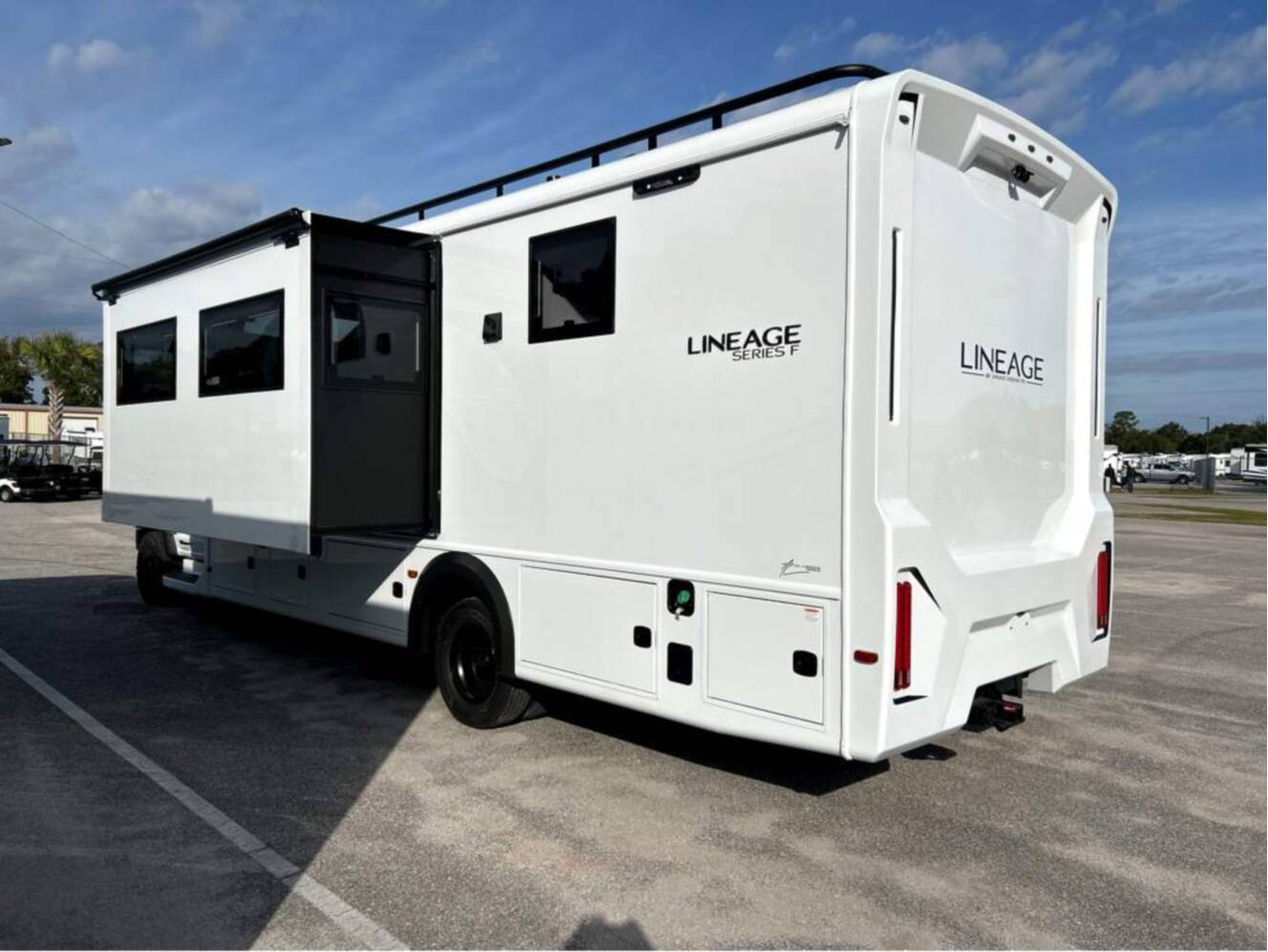 A photo of this 2026 Grand Design Lineage Series F 31ZW