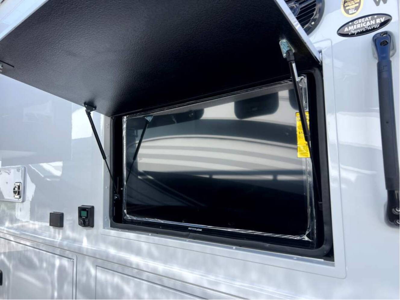 A photo of this 2026 Grand Design Lineage Series F 31ZW