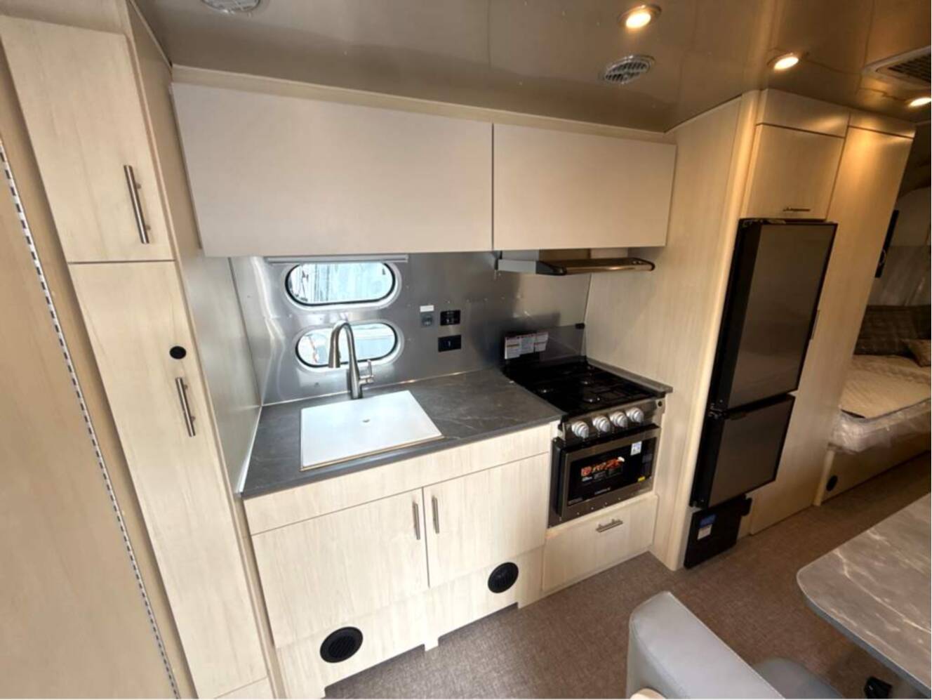 A photo of this 2026 Airstream Flying Cloud 23FBT