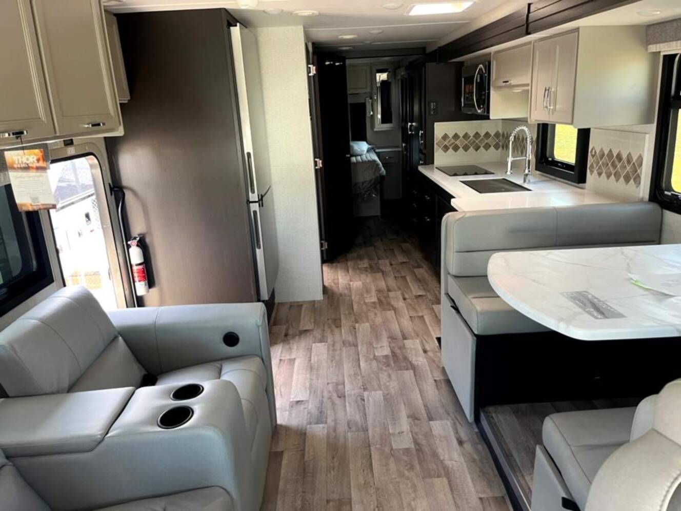A photo of this 2026 Thor Motor Coach Palazzo GT 33.6