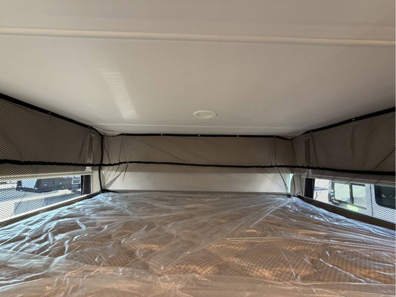 A photo of this 2026 Thor Motor Coach Palazzo GT 33.6