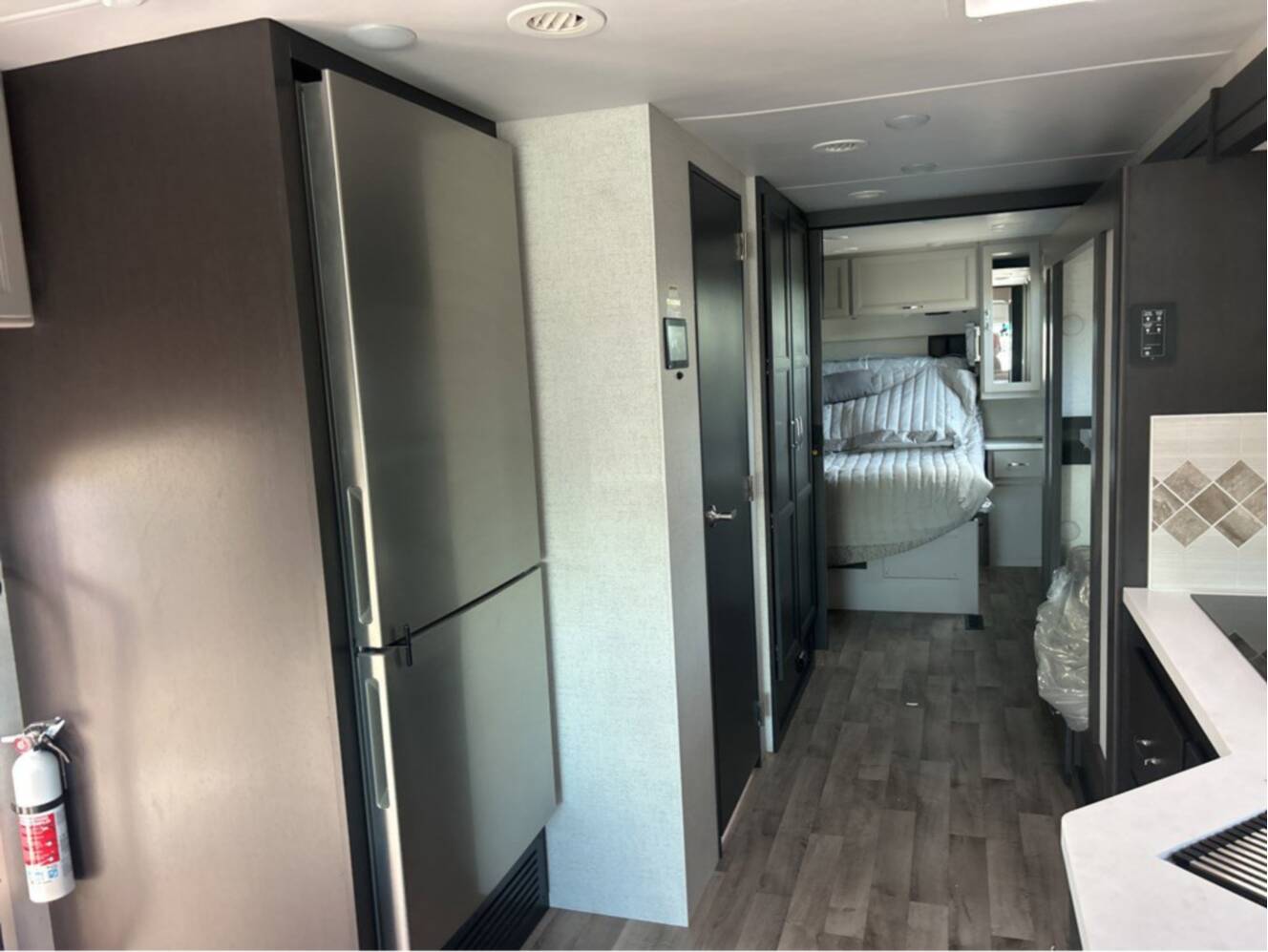 A photo of this 2026 Thor Motor Coach Palazzo GT 33.5