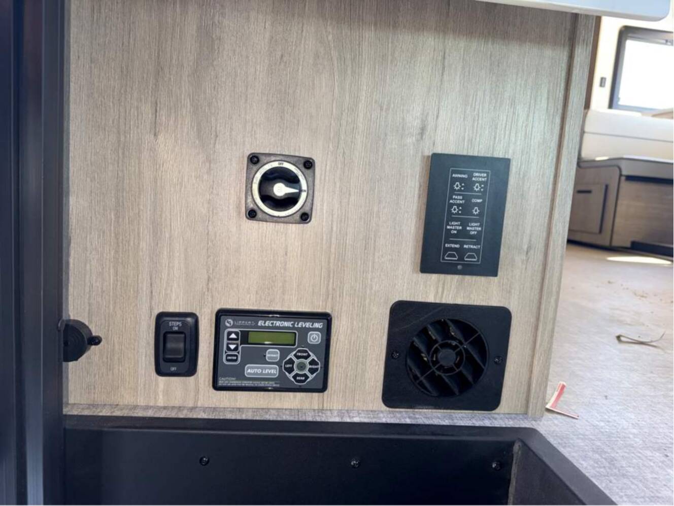 A photo of this 2026 Grand Design Lineage Series F 31ZW