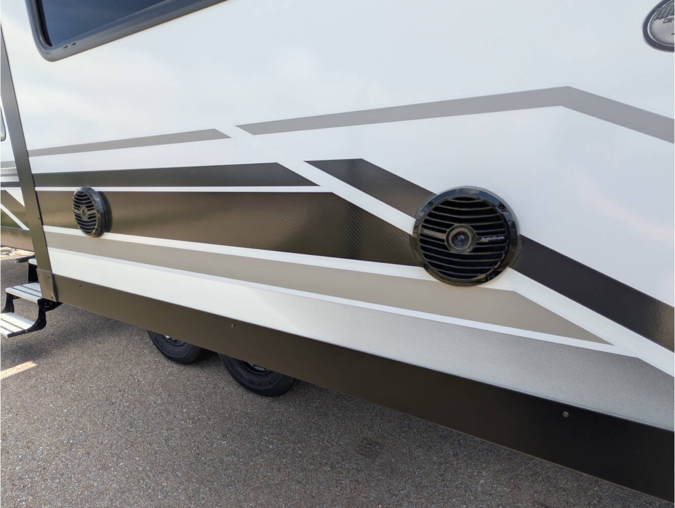 A photo of this 2026 Grand Design Momentum G-Class 31G