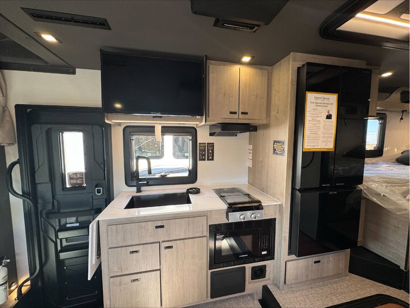 A photo of this 2026 Grand Design Lineage Series M 25TK