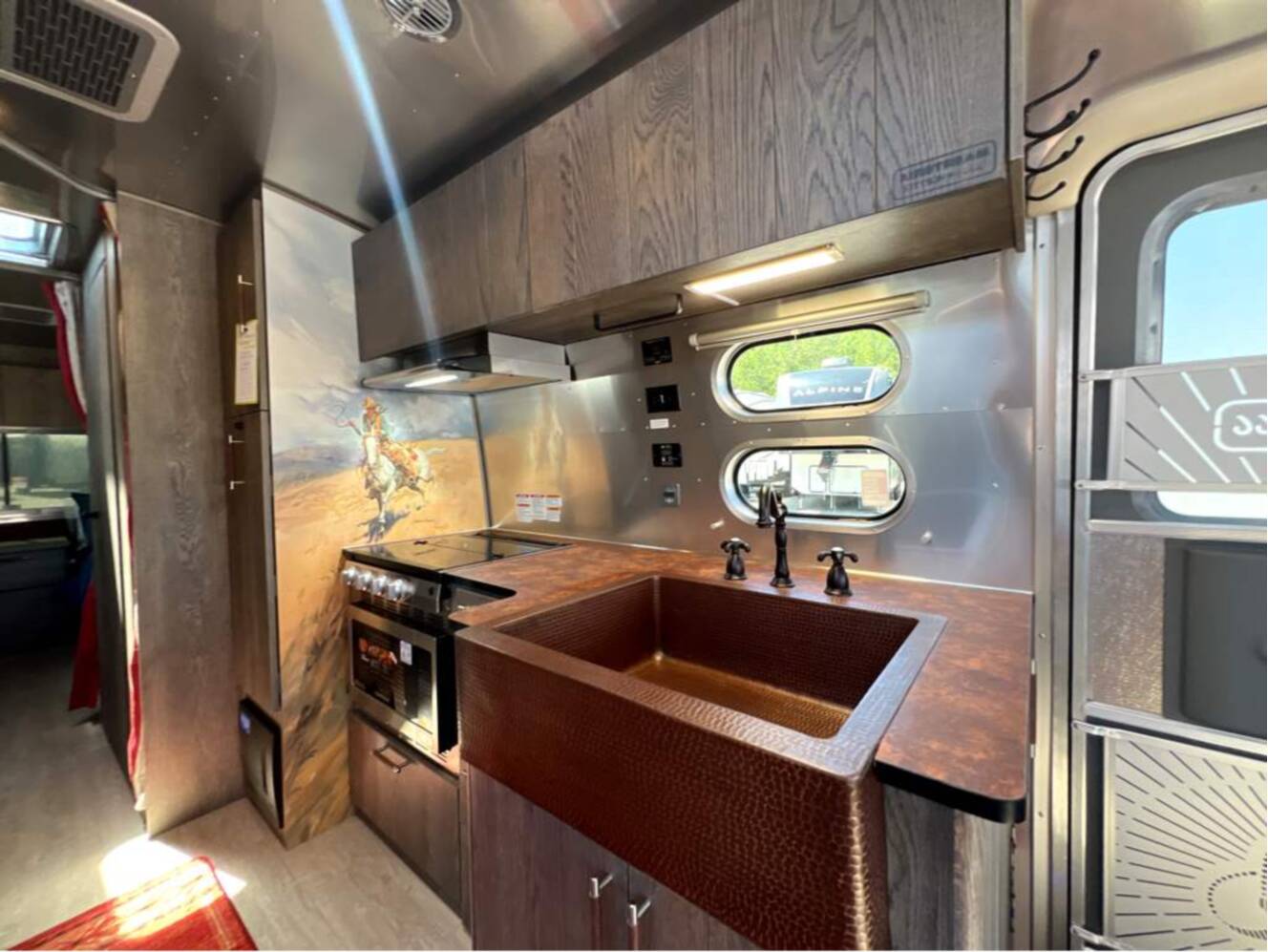 A photo of this 2026 Airstream STETSON 6666 27FBT