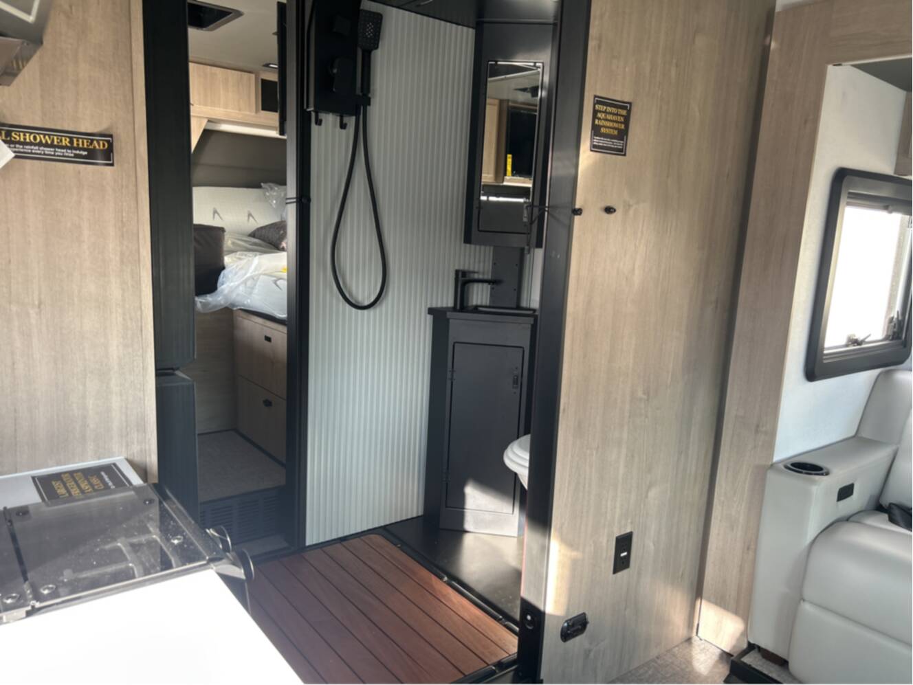 A photo of this 2026 Grand Design Lineage Series M 25TK