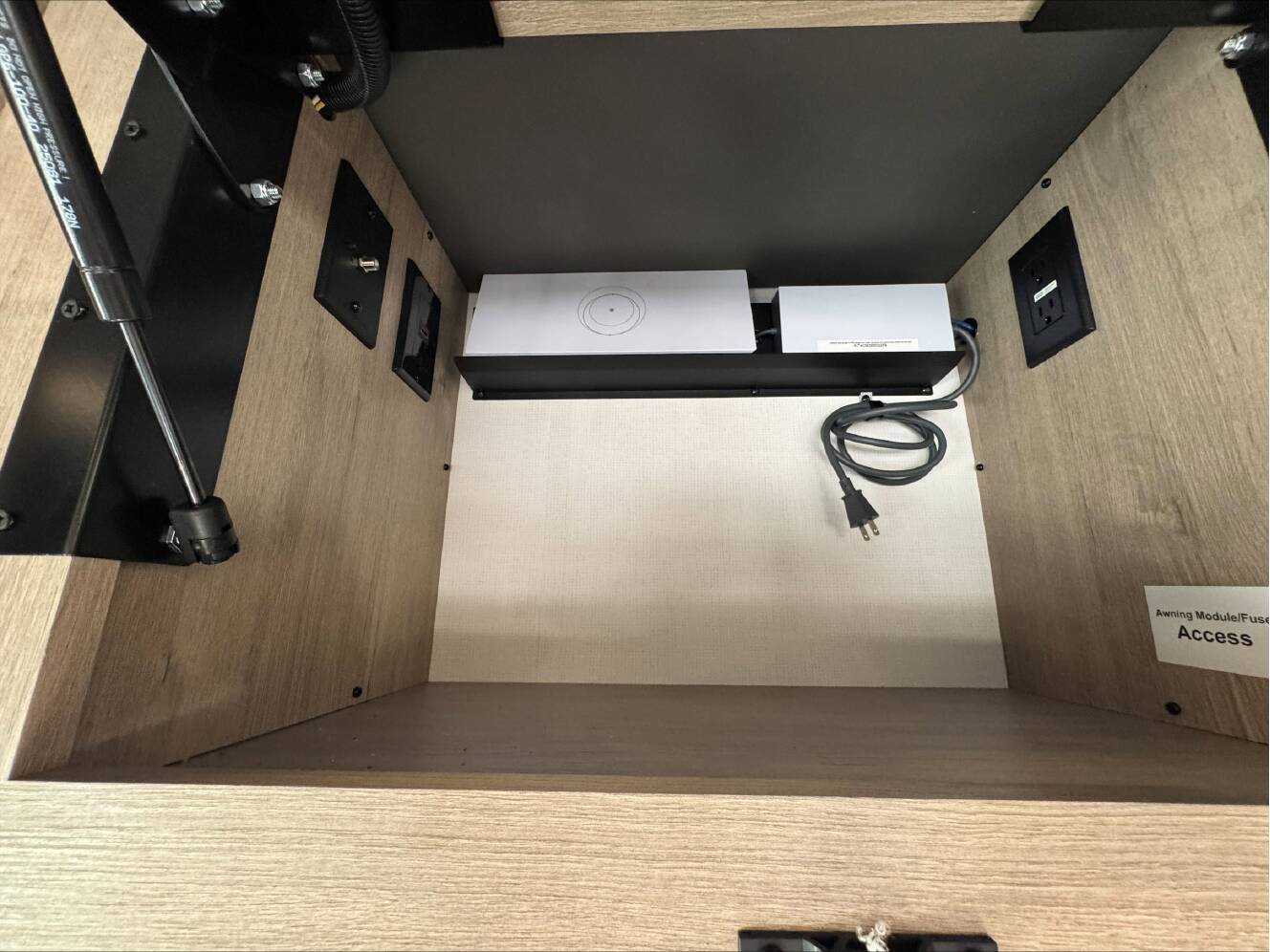 A photo of this 2026 Grand Design Lineage Series M 25TK