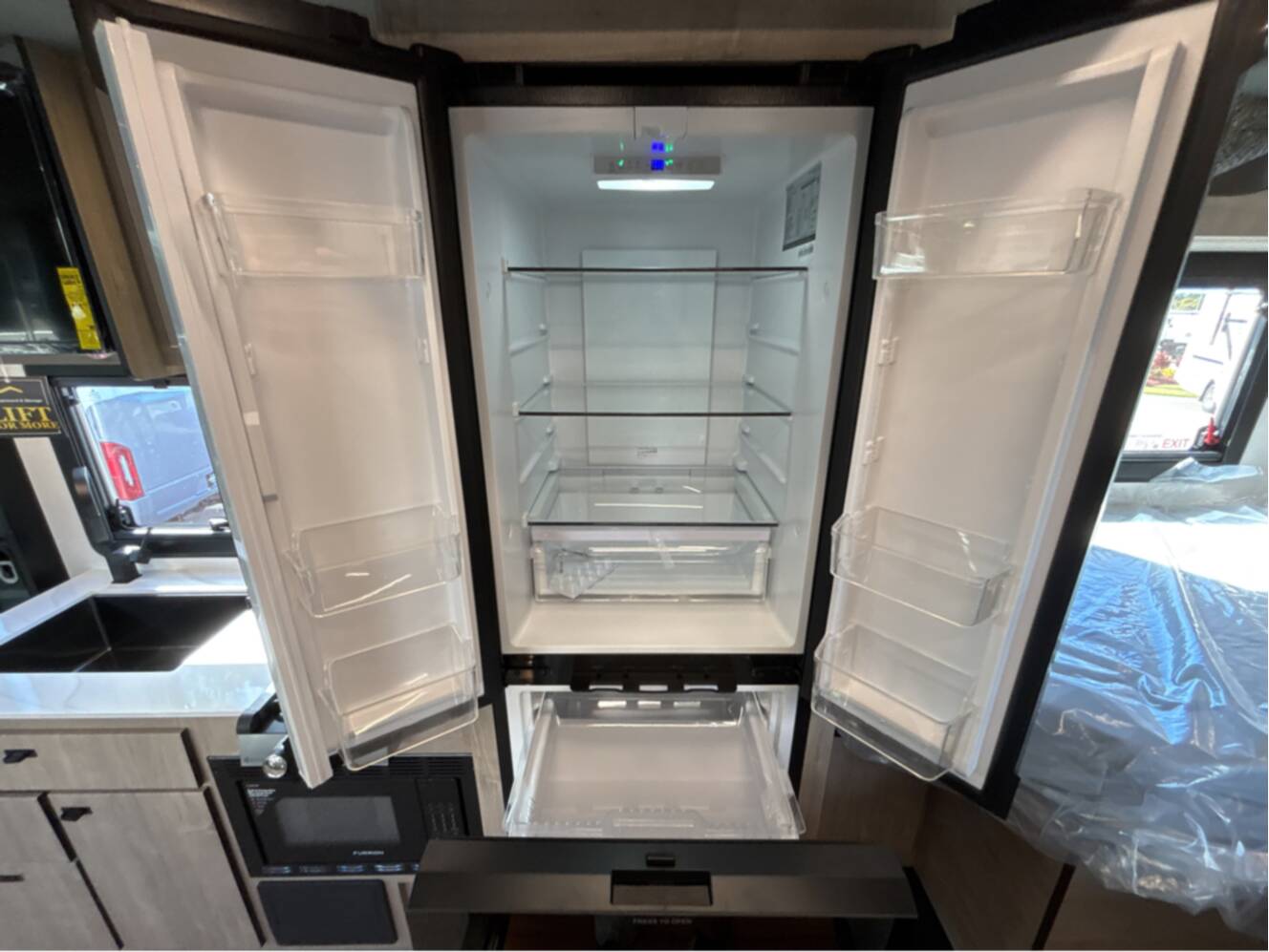 A photo of this 2026 Grand Design Lineage Series M 25TK