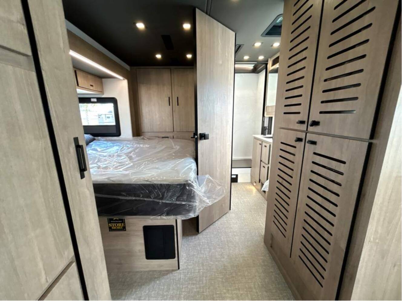 A photo of this 2026 Grand Design Lineage Series F 31ZW