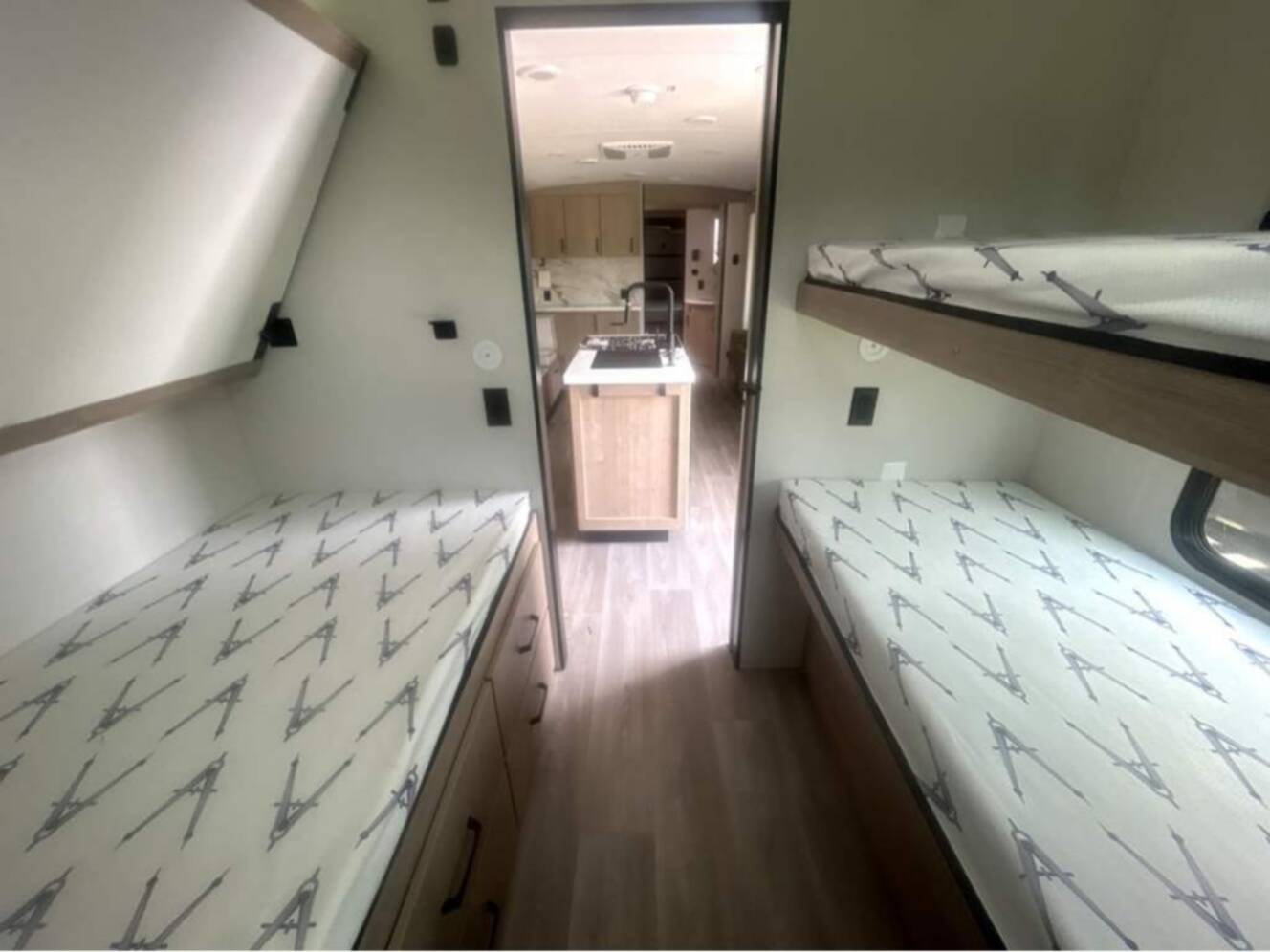 A photo of this 2026 Grand Design Imagine 3210BH