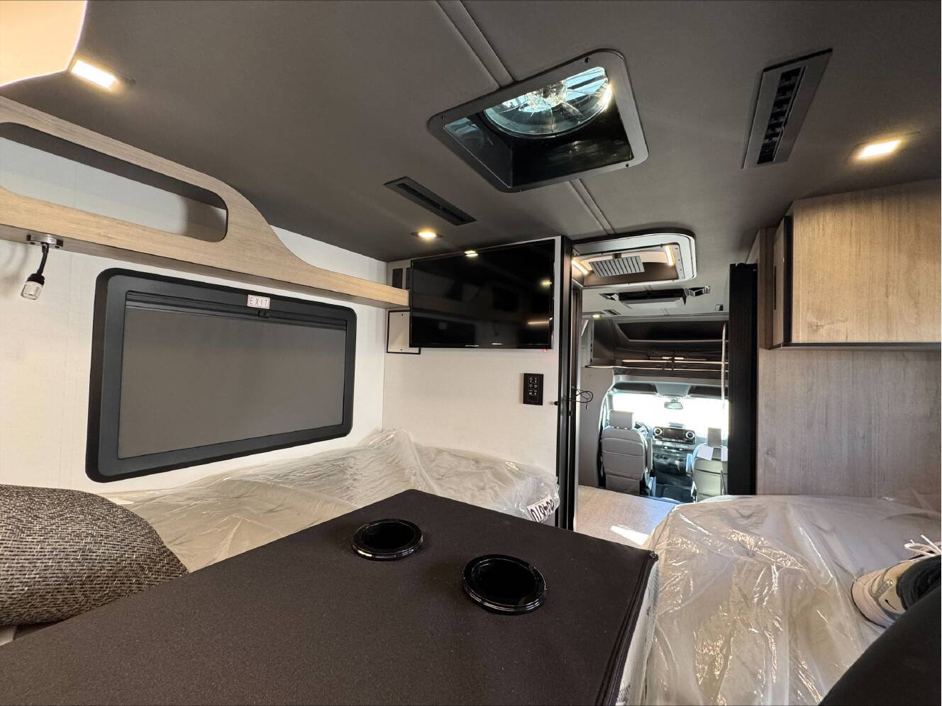 A photo of this 2026 Grand Design Lineage Series M 25TK