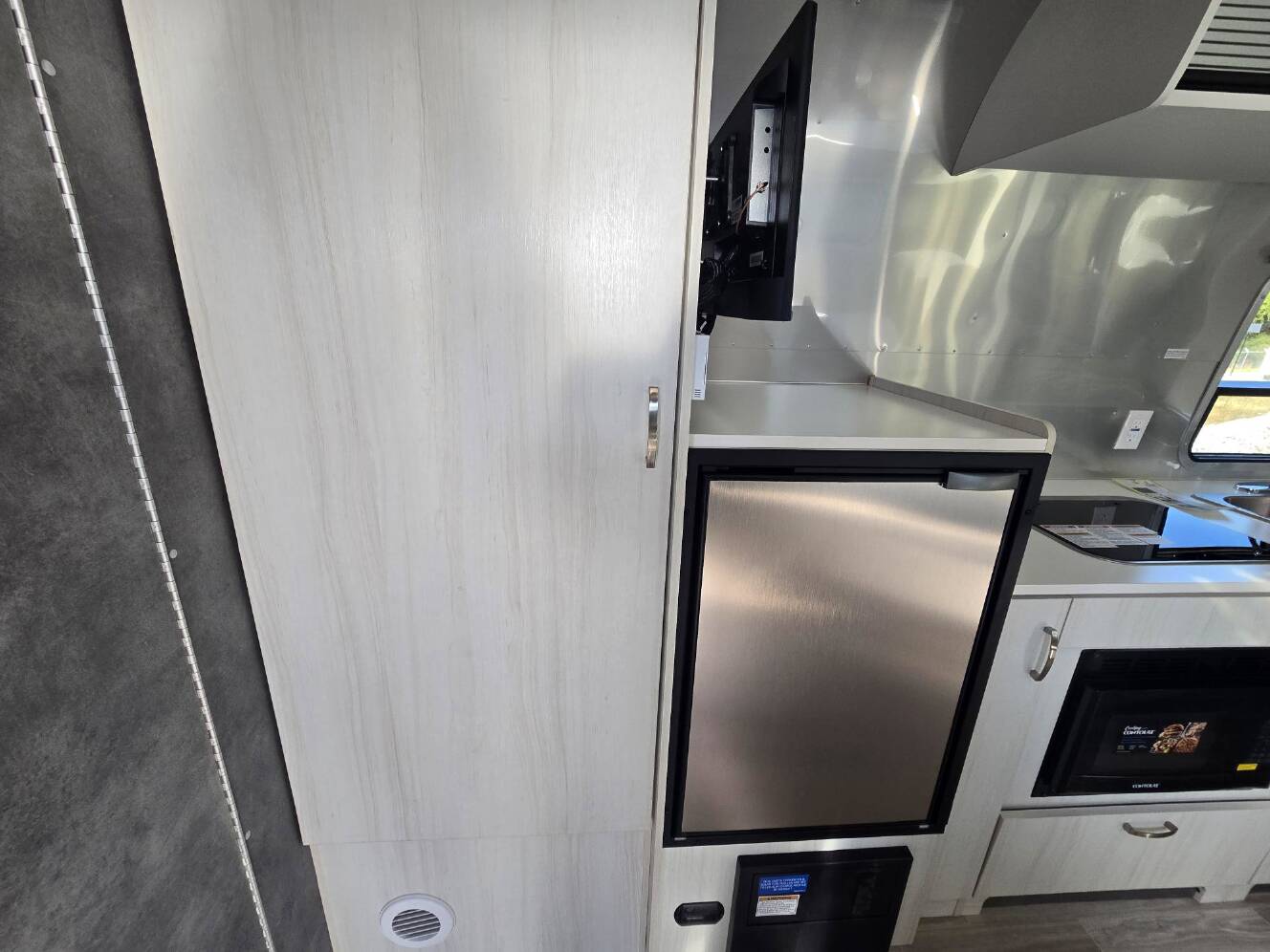A photo of this 2026 Airstream Bambi 22FB