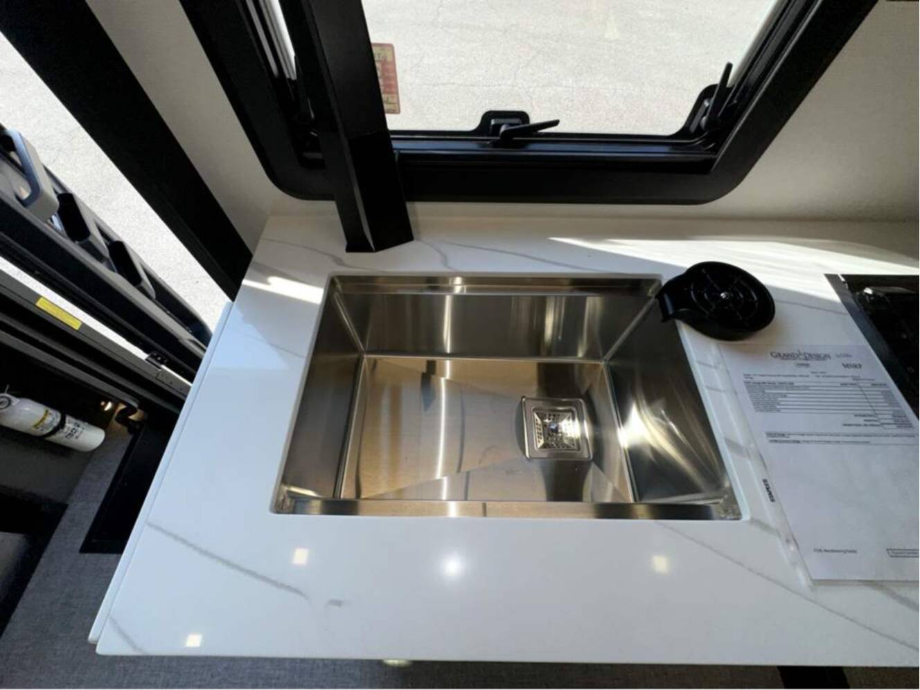 A photo of this 2026 Grand Design Lineage Series M 25TK