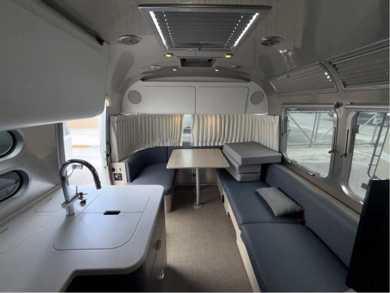 A photo of this 2024 Airstream Globetrotter 27FB