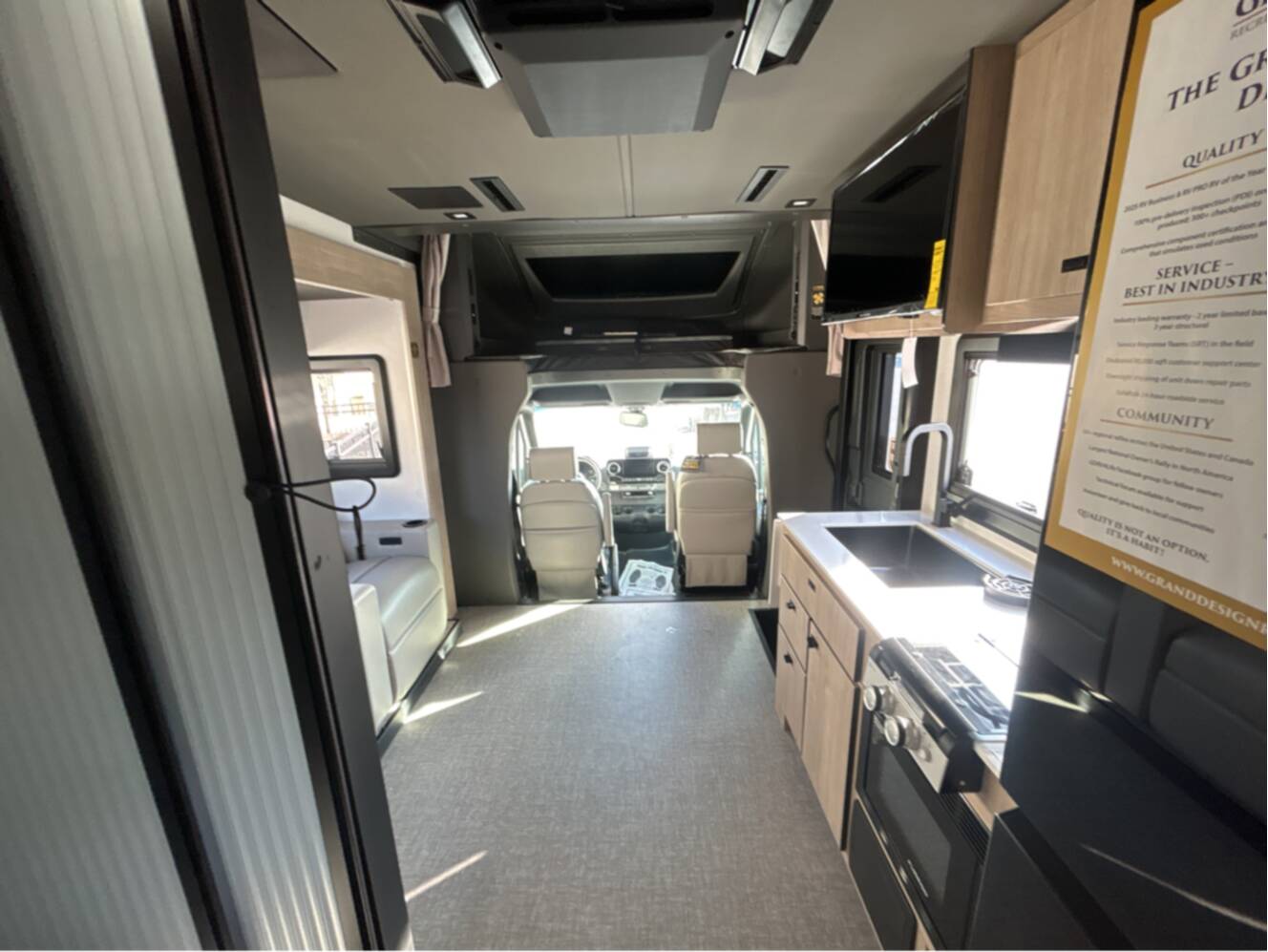 A photo of this 2026 Grand Design Lineage Series M 25TK