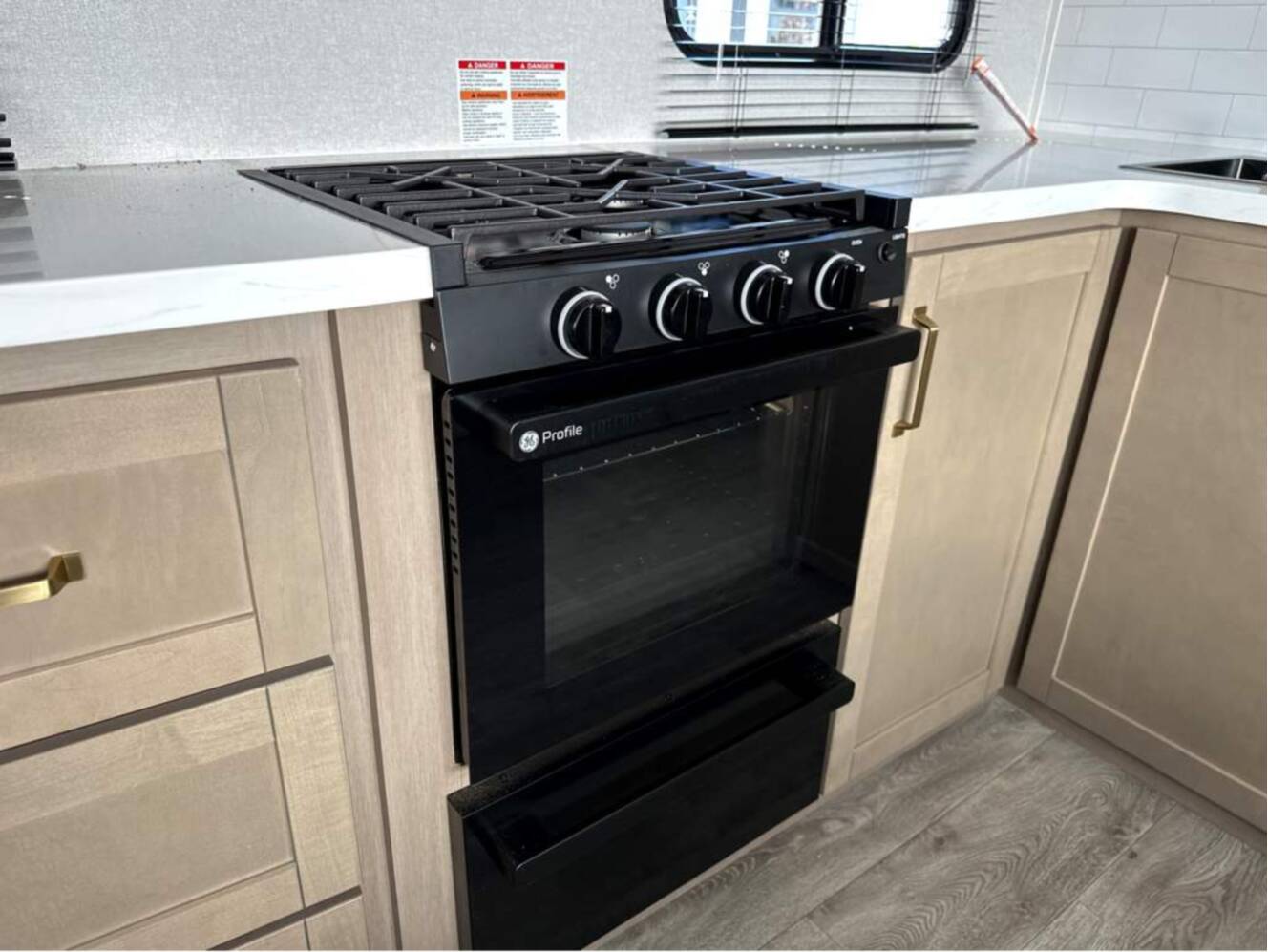 A photo of this 2026 Jayco Eagle HT 29DDB