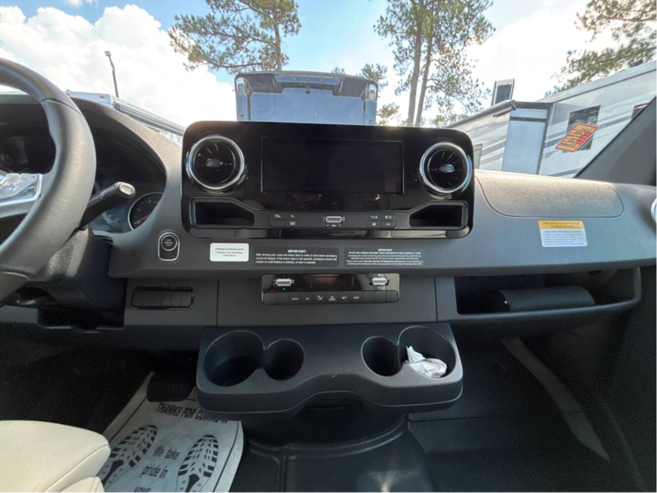 A photo of this 2026 Grand Design Lineage Series M 25TK