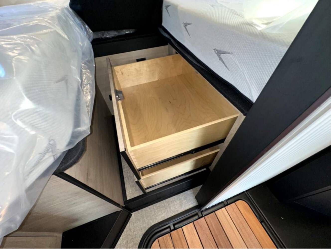 A photo of this 2026 Grand Design Lineage Series M 25TK