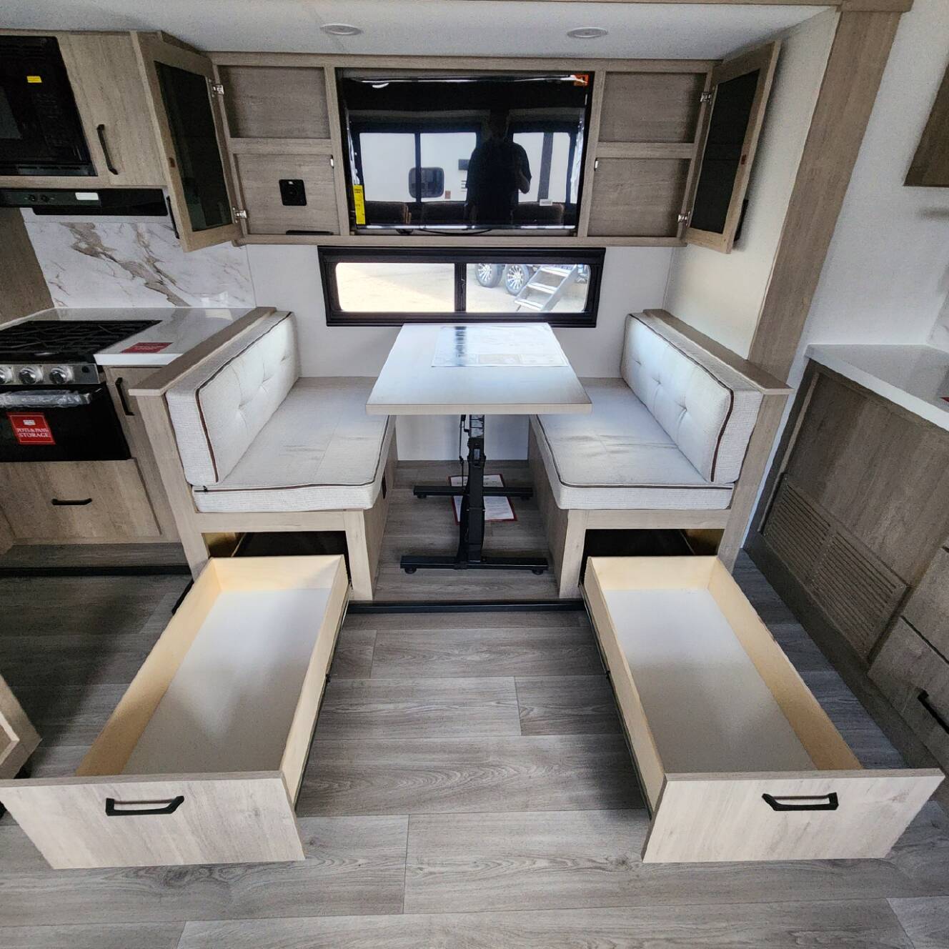 A photo of this 2026 Grand Design Imagine 3210BH
