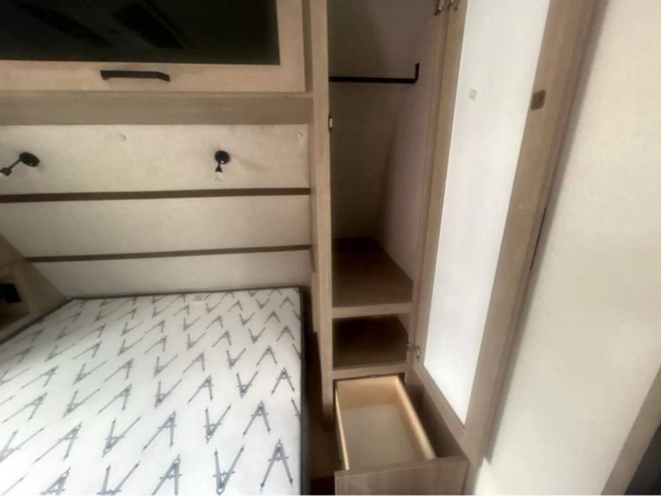 A photo of this 2026 Grand Design Imagine 3210BH