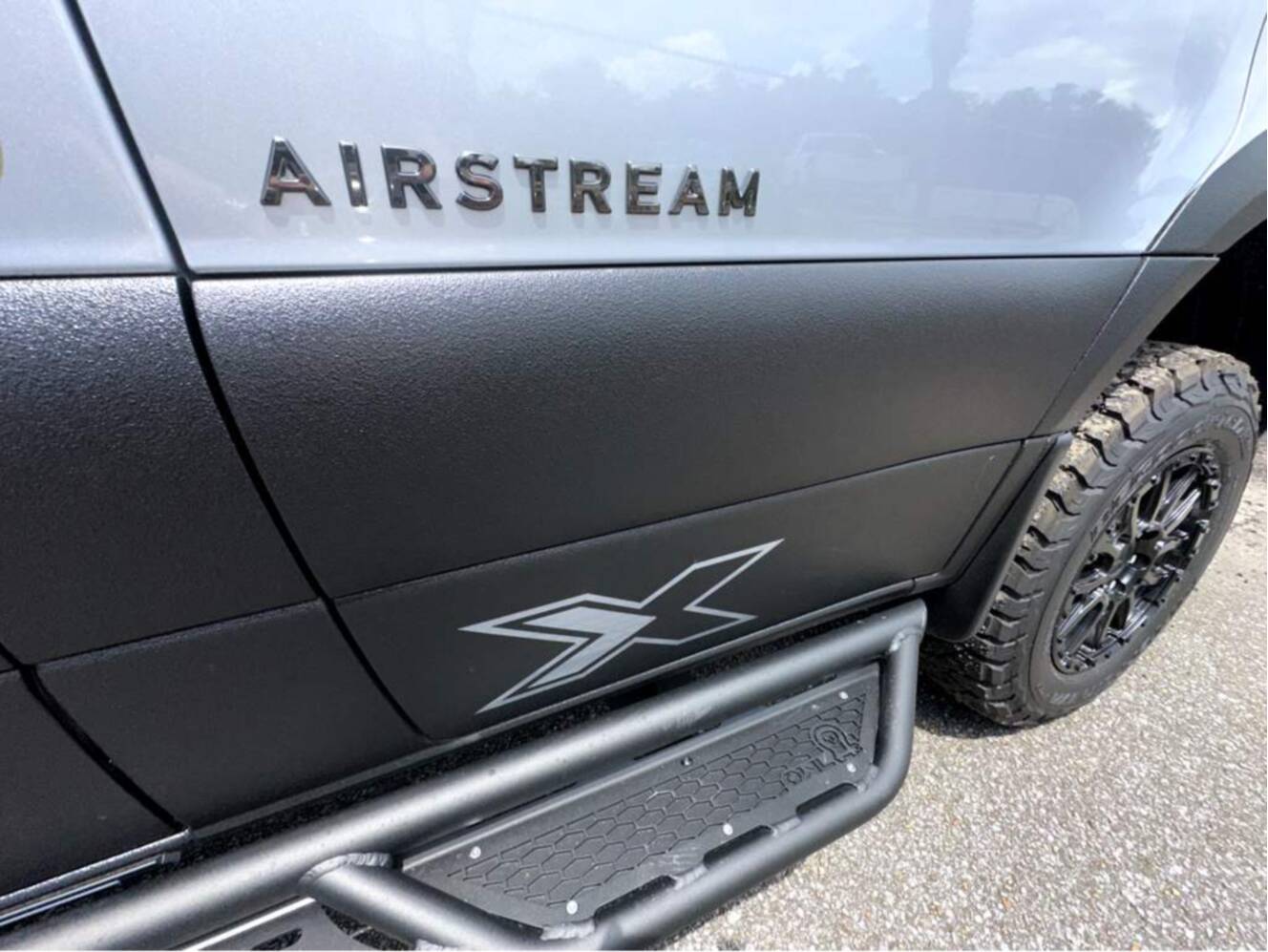 A photo of this 2026 Airstream Interstate 19X