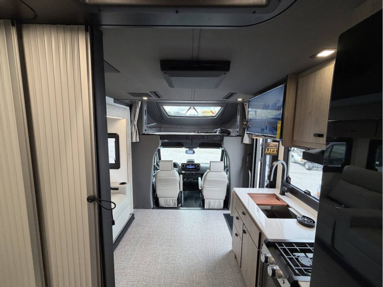 A photo of this 2026 Grand Design Lineage Series M 25TK