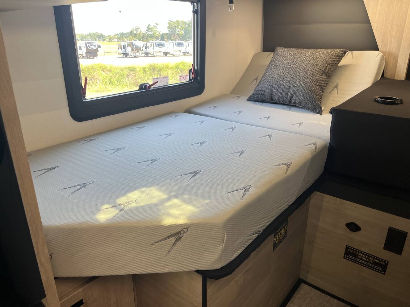 A photo of this 2026 Grand Design Lineage Series M 25TK