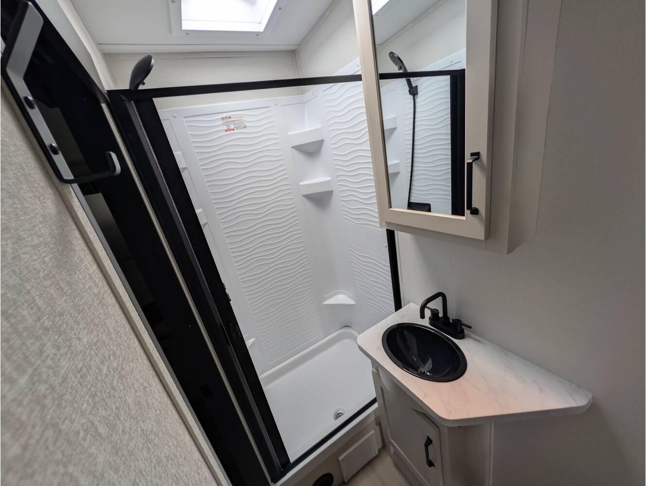 A photo of this 2026 Grand Design Momentum G-Class 31G