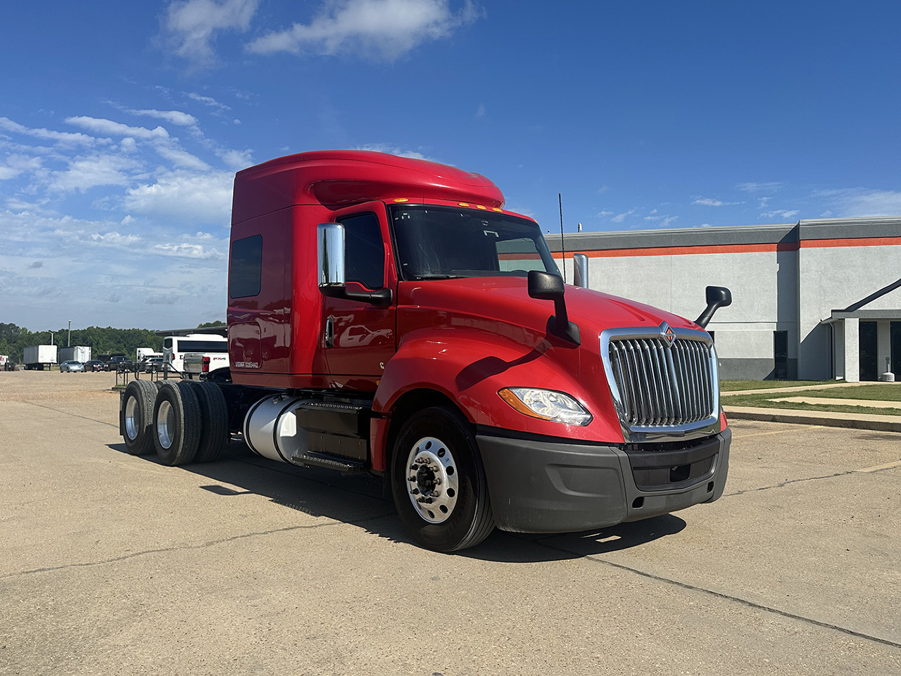 2019 INTERNATIONAL LT 625 in Columbus, MS