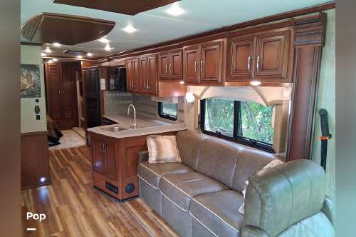 2016 Newmar Ventana LE 3436 in byron MI