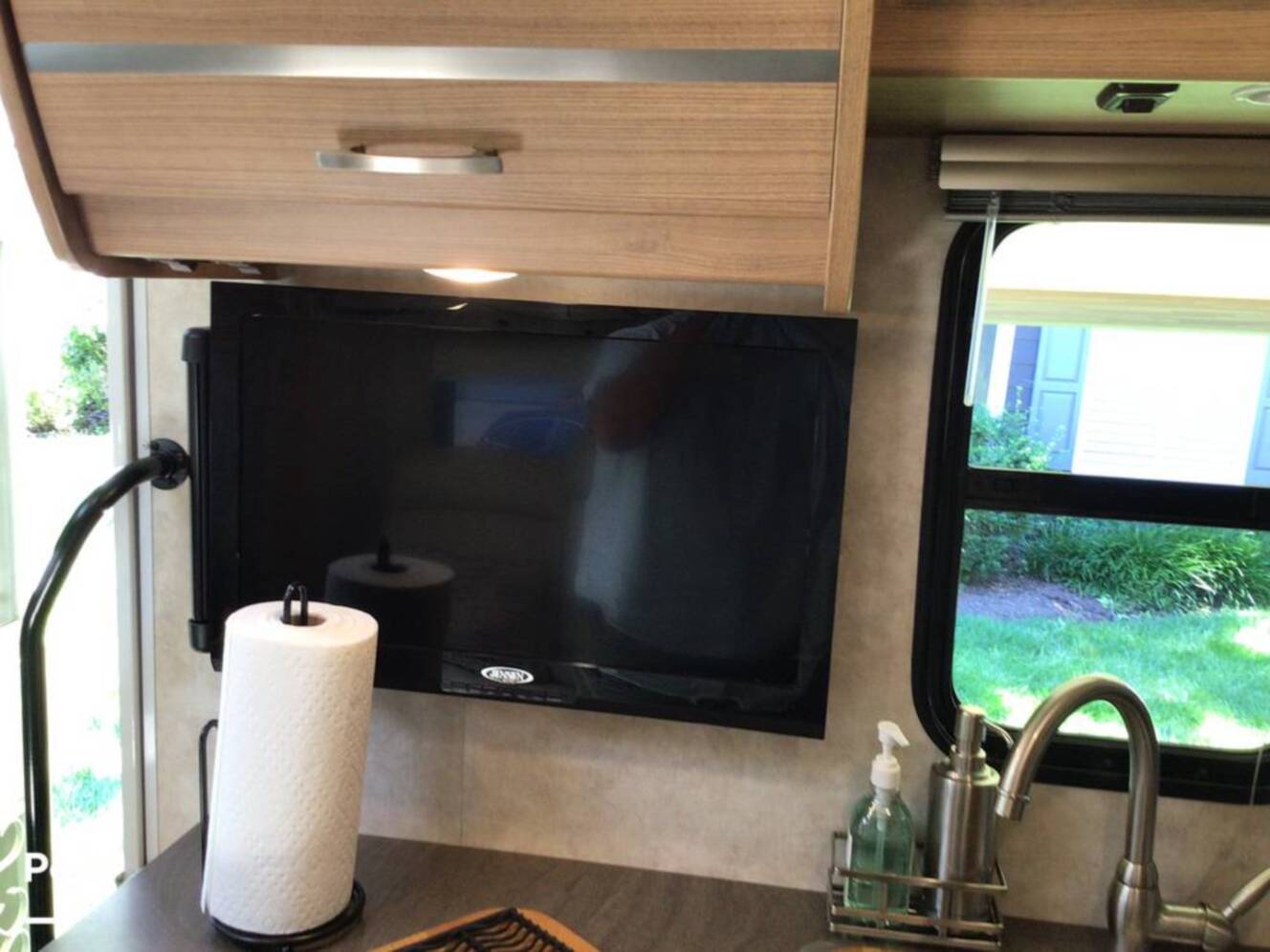 A photo of this 2013 Winnebago View Profile 24G