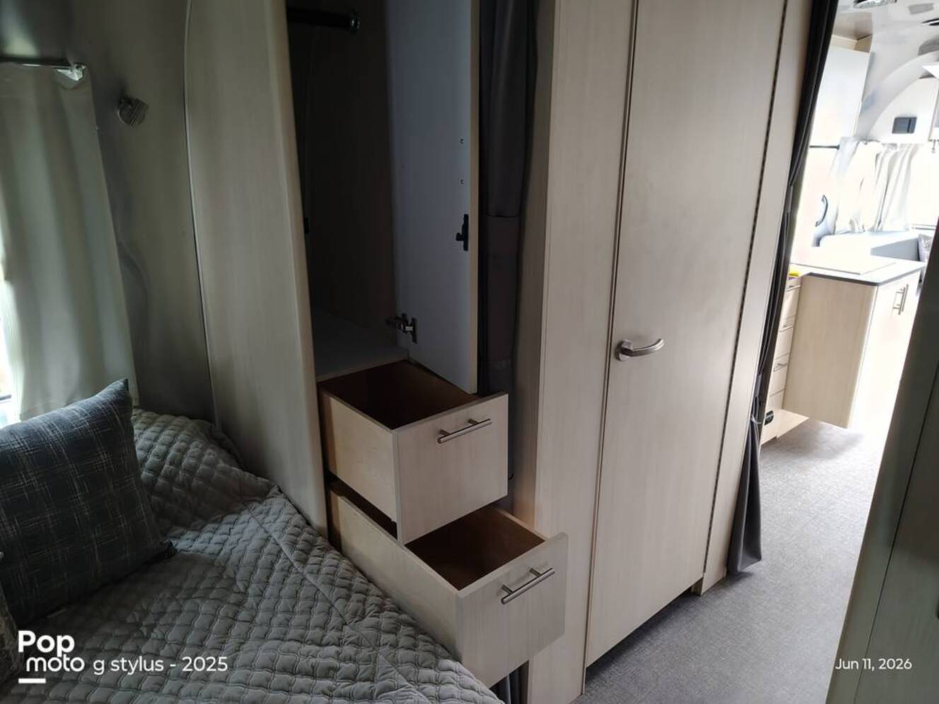 A photo of this 2024 Airstream Flying Cloud 25FB Queen