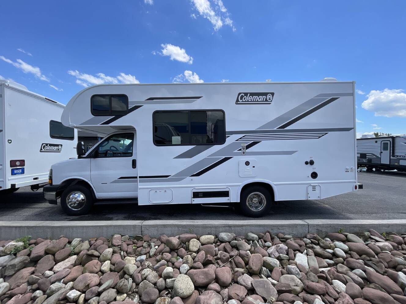 A photo of this 2027 Thor COLEMAN 21EZC