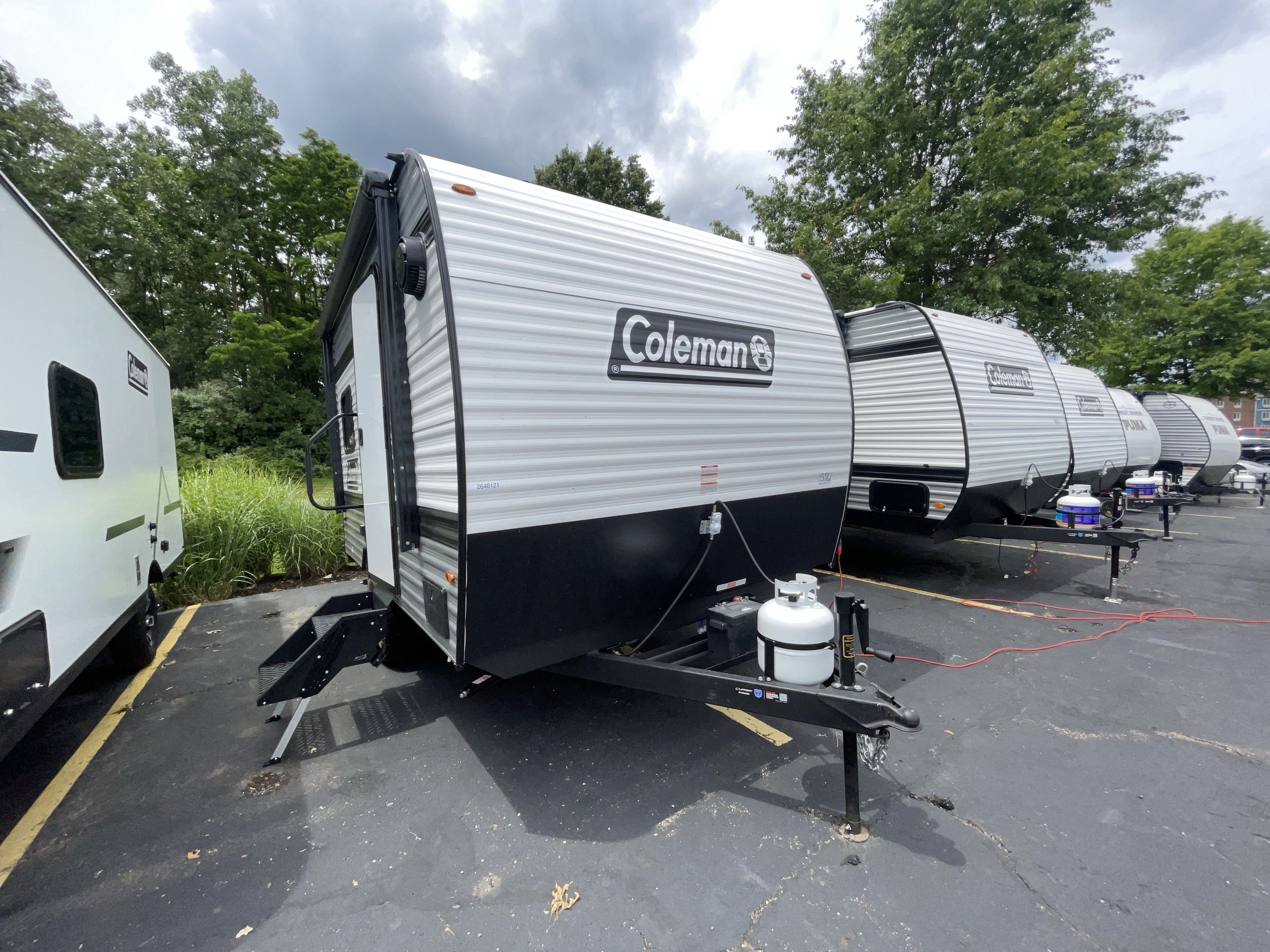 2027 Keystone COLEMAN 13T in akron OH