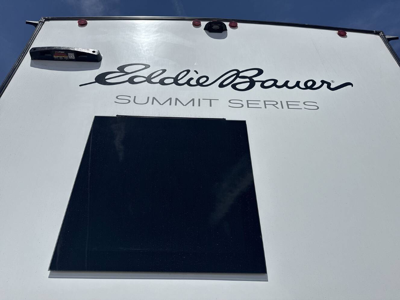 A photo of this 2027 Dutchmen EDDIE BAUER SUMMIT 3511RK