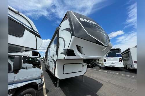 2023 Coachmen BROOKSTONE 398MBL in greenwood IN