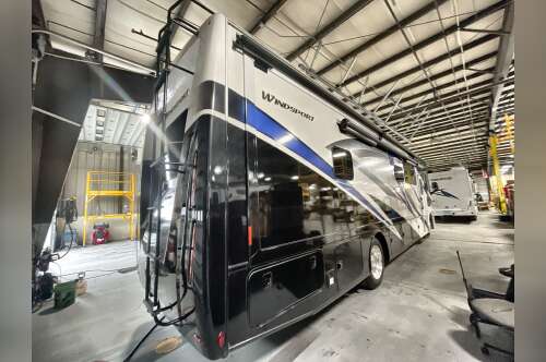 2023 Thor WINDSPORT 34R in berkley MA